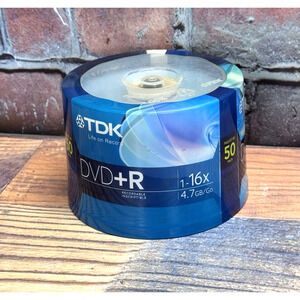 TDK 50 Pack DVD+R Blank Discs 16X Speed 4.7‎ GB New Sealed Spindle Recordable